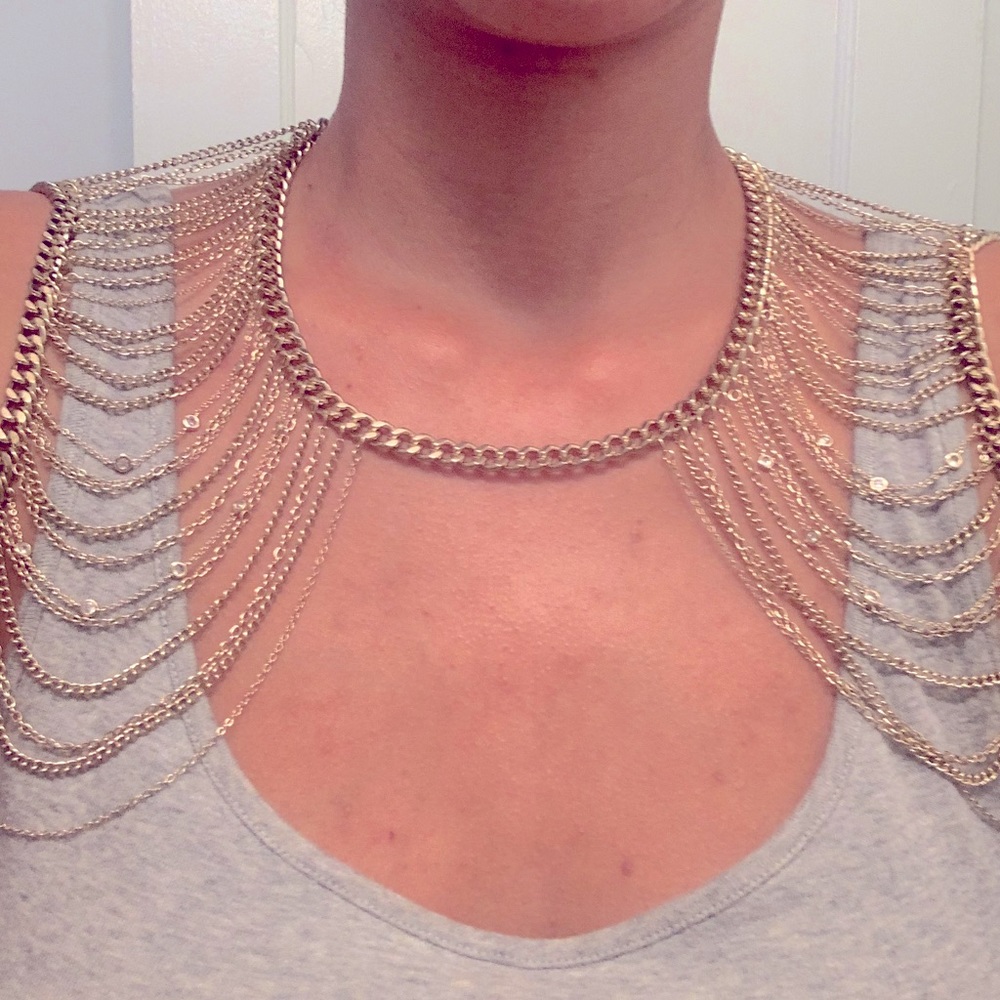 Shoulder chain necklace